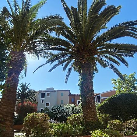 2 Bedrooms, 15 Min Walk To Beach, Ac, Pool & Fiber Internet In A Quiet, Private Gated Domain 5Kms To St Tropez Cogolin Extérieur photo