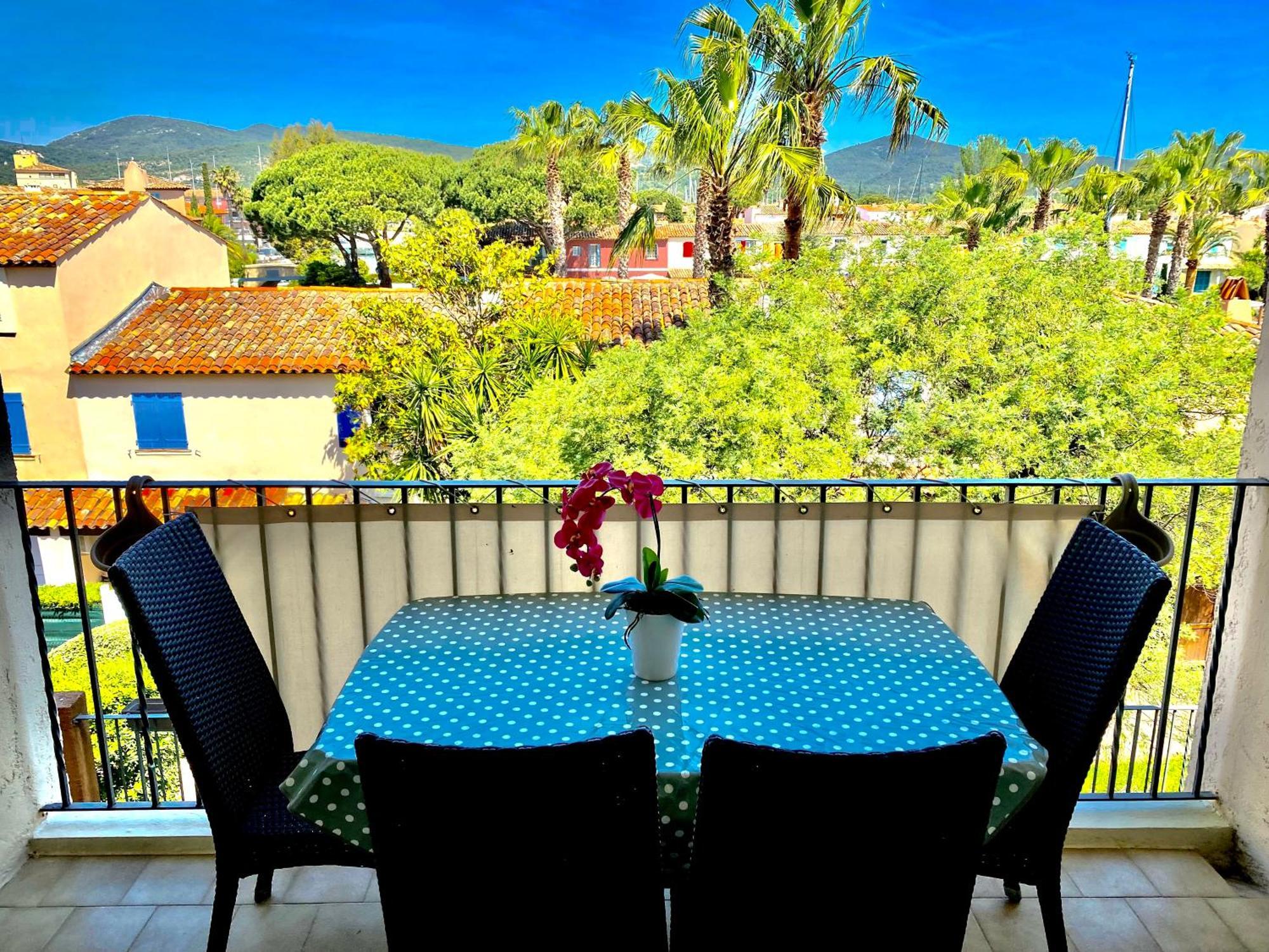 2 Bedrooms, 15 Min Walk To Beach, Ac, Pool & Fiber Internet In A Quiet, Private Gated Domain 5Kms To St Tropez Cogolin Extérieur photo