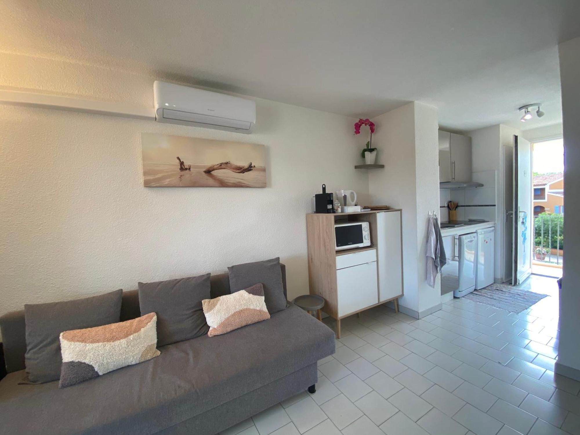 2 Bedrooms, 15 Min Walk To Beach, Ac, Pool & Fiber Internet In A Quiet, Private Gated Domain 5Kms To St Tropez Cogolin Extérieur photo