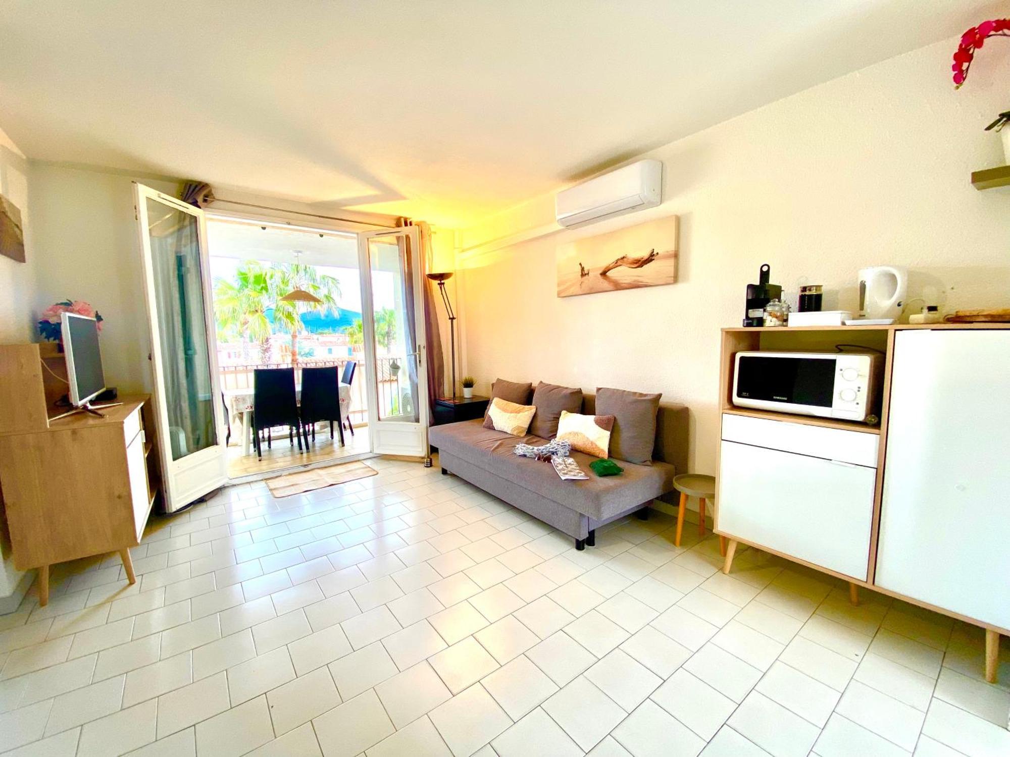 2 Bedrooms, 15 Min Walk To Beach, Ac, Pool & Fiber Internet In A Quiet, Private Gated Domain 5Kms To St Tropez Cogolin Extérieur photo